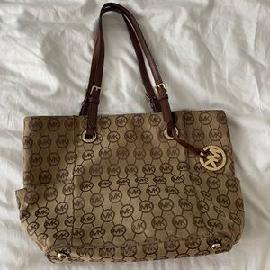 Michael Kors  Medium Tote